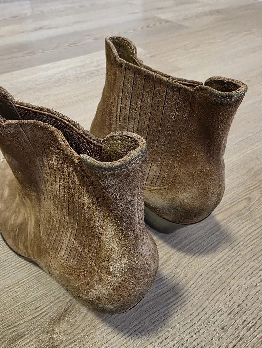 PAIGE | Lyra Pointed Toe Chelsea Boot Size 6